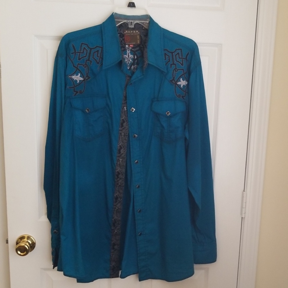 Roper Western Style Embroidered Shirt